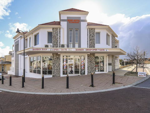 Rose Hotel Clarkson - Tourism Brisbane 0