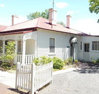 Ross BB Accommodation - Tourism Brisbane