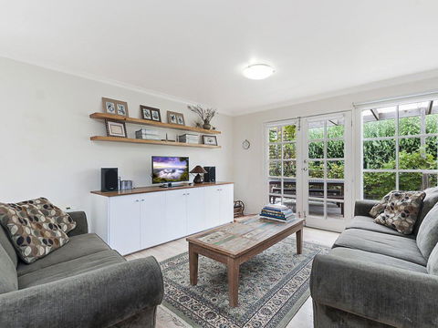 Rossanna - Tourism Brisbane 0