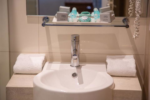 Royal Hotel Randwick - Brisbane Tourism 1