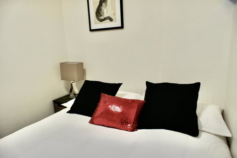 Rushcutters Bay - Pool + Parking - Brisbane Tourism 1