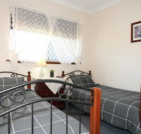 Safety Bay Guest House - Tourism Brisbane