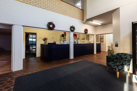 Sails Geraldton Accommodation - Brisbane Tourism 1