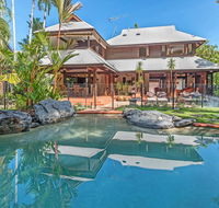 Sala on the beach Luxury Thai design beach house