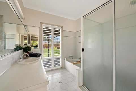 Saleview Estate - Tourism Brisbane 1