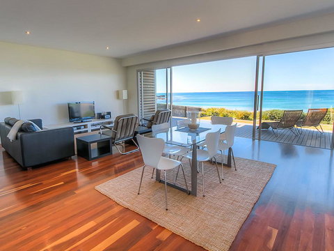 SALT - Brisbane Tourism 0