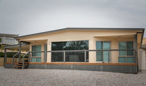 SALT - 37 Oceanview Drive - Brisbane Tourism 1