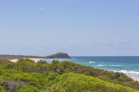 Sandpiper Beach Front House - Tourism Brisbane 1
