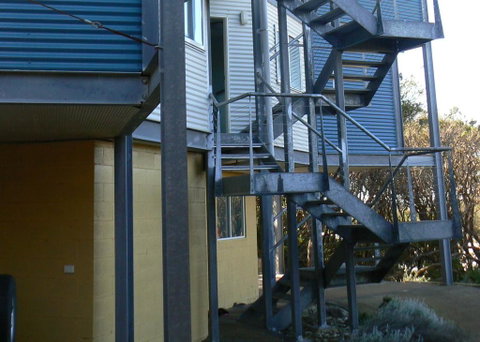 Sandy Point Beach Escape 1 Bedroom Apartment - Brisbane Tourism 1
