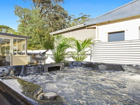 Sandy Shores - Character, Charm, Outdoor Spa - Brisbane Tourism 2