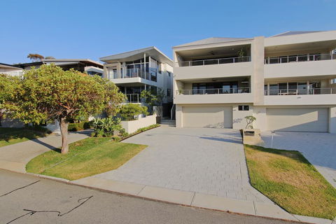 Sapphire Blue Apartment - Tourism Brisbane 2