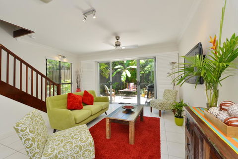 Sea La Villa Port Douglas - Tourism Brisbane 1