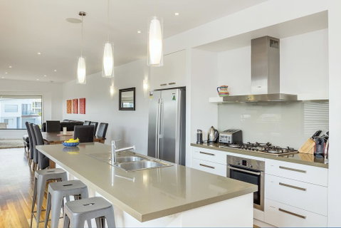Sea View: Luxury Beachfront - Brisbane Tourism 2