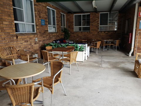 Seabreeze Beach Hotel - Brisbane Tourism 3