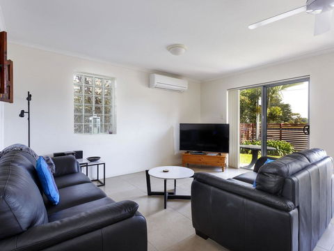 Seachange Apartment 1 - Tourism Brisbane 0