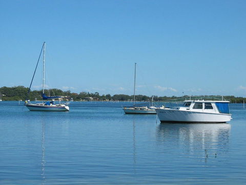 Seachange Apartment 1 - Tourism Brisbane 1