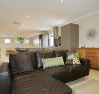 Seal 4 Bedroom House by Shoalwater Executive Homes - Tourism Brisbane
