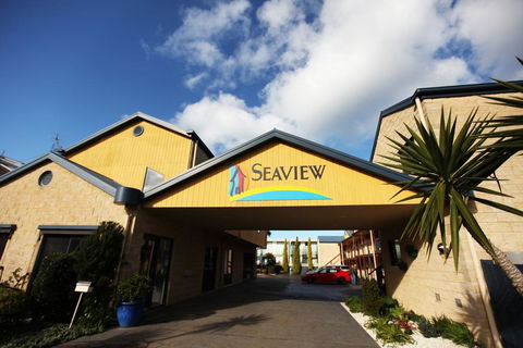 Seaview Motel & Apartments - Tourism Brisbane 2