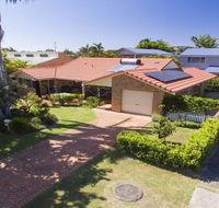 SECRET GARDEN - WiFi - Netflix - Pet Friendly - Brisbane Tourism