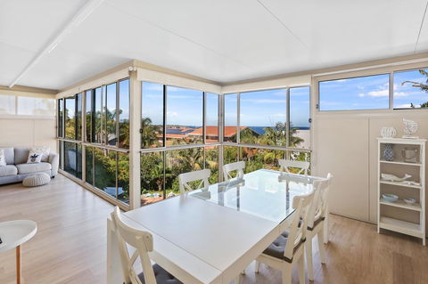 Serenity By The Sea - Tourism Brisbane 3