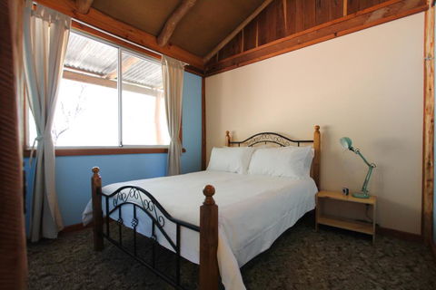 Shady Creek Eco Cabin, Peaceful Country Getaway - Tourism Brisbane 2