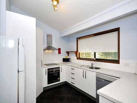 Shady Treez - Pet Friendly - Tourism Brisbane 3