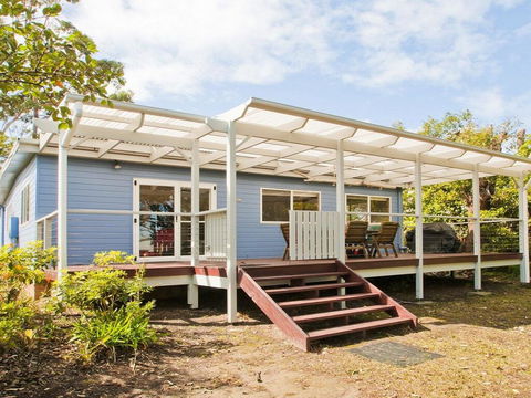 Silvermere Cottage - A Cosy Family Getaway - Brisbane Tourism 3