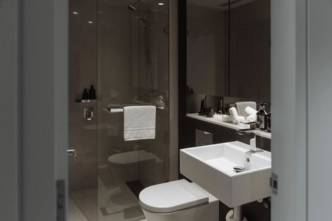 SKYE Suites Green Square - Brisbane Tourism 1