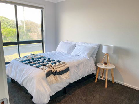 Smart Beach House @ Pelican Point - Tourism Brisbane 3