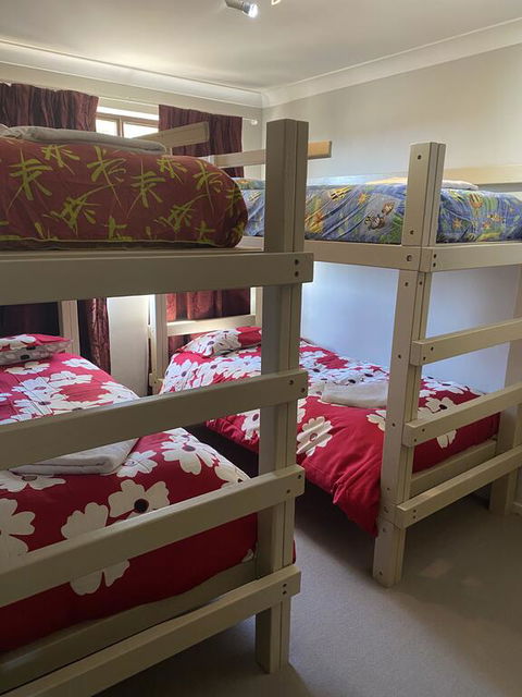Snowgate Motel + Apartments - Tourism Brisbane 2