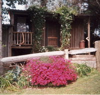 Snowy Mountain Holidays - Tourism Brisbane