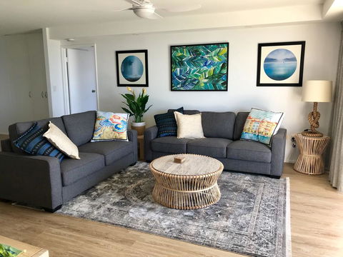 Solnamara Beachfront Apartments - Tourism Brisbane 3