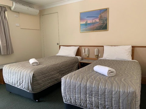 Solomon Inn Wollongong - Tourism Brisbane 1