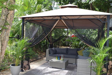South Pacific Bed & Breakfast - Tourism Brisbane 2