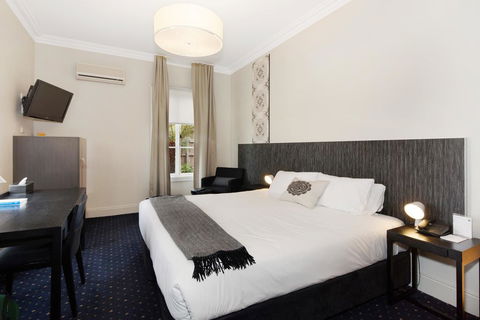 Sovereign Hill Hotel - Tourism Brisbane 0