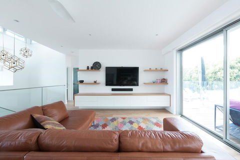 Spectacular Bilgola Beachhouse - Tourism Brisbane 1