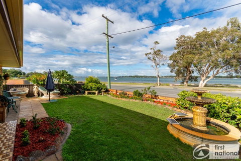 Spoil Yourself With The Perfect Position Of This First Floor Unit - Brisbane Tourism 0