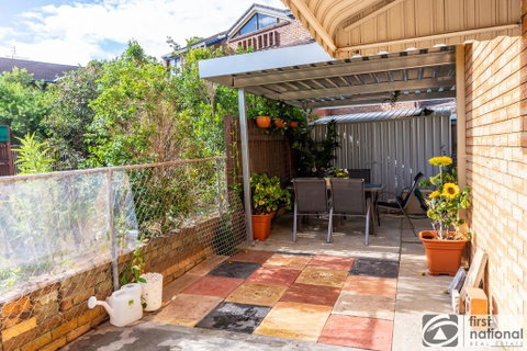 Spoil Yourself With The Perfect Position Of This First Floor Unit - Brisbane Tourism 1