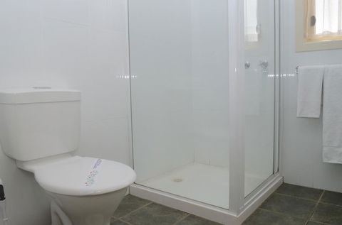 Sportsmans Motor Inn - Tourism Brisbane 3