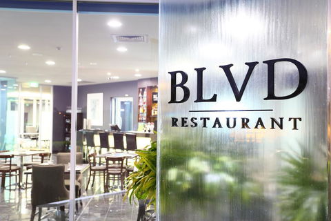Springfield Lakes Boutique Hotel - Tourism Brisbane 3