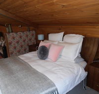 Springmead Rustic Cabin - Tourism Brisbane
