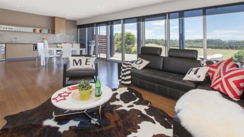 ST ANDREWS BEACH APARTMENT 4.02 - Brisbane Tourism 1