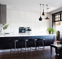 St Kilda Beachfront Penthouse - Brisbane Tourism