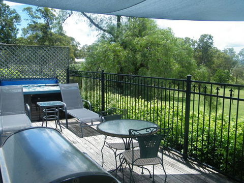 St Peter's Fairview - Brisbane Tourism 0