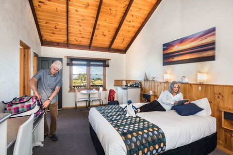 Stanley Seaview Inn - Tourism Brisbane 1