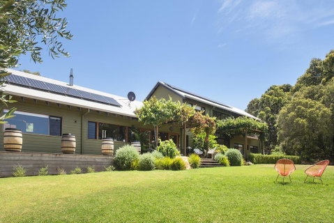 Stella - Brisbane Tourism 2