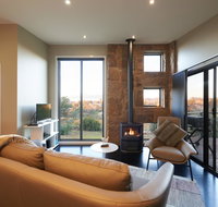StoneTryst Spa Villas - Brisbane Tourism