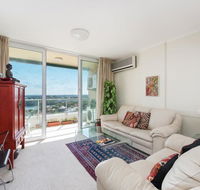 Stunning Harbour View Home - Brisbane Tourism