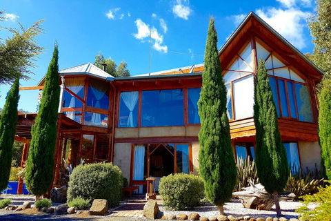 STUNNING HOME WITH AMAZING VIEWS - Just 20 Mins To The City And Only 10 To MONA! - Tourism Brisbane 3