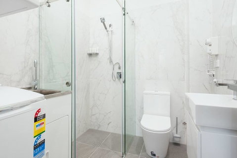 STUNNING SYDNEY HOME 11 - Tourism Brisbane 3